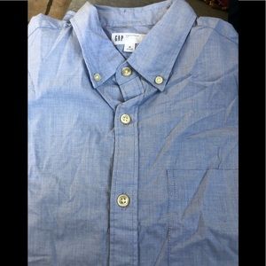 GAP Light Blue Button Down Size Medium